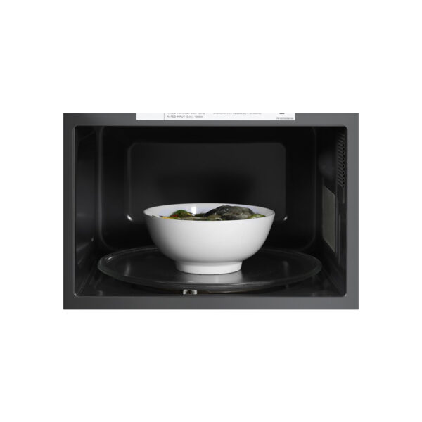 Bên trong khoang lò của KF-AM825TB